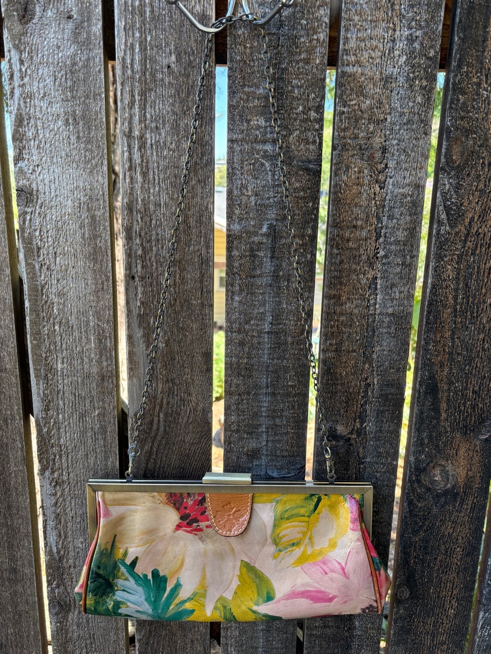 Patricia Nash Floral Italian Leather Frame Spring Clutch Crossbody W/Chain Strap